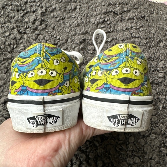 Vans X Toy Story Shoes Kids Size 4 Glow In The Dark Aliens Pixar Disney Collab - Picture 8 of 15